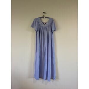 Vintage beautiful gown!